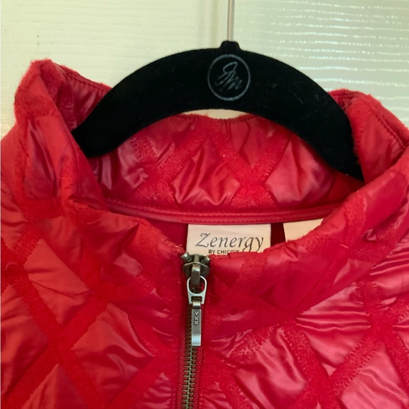 Chico's Zenergy Vibrant Red Quilted Vest - Picture 8 of 13